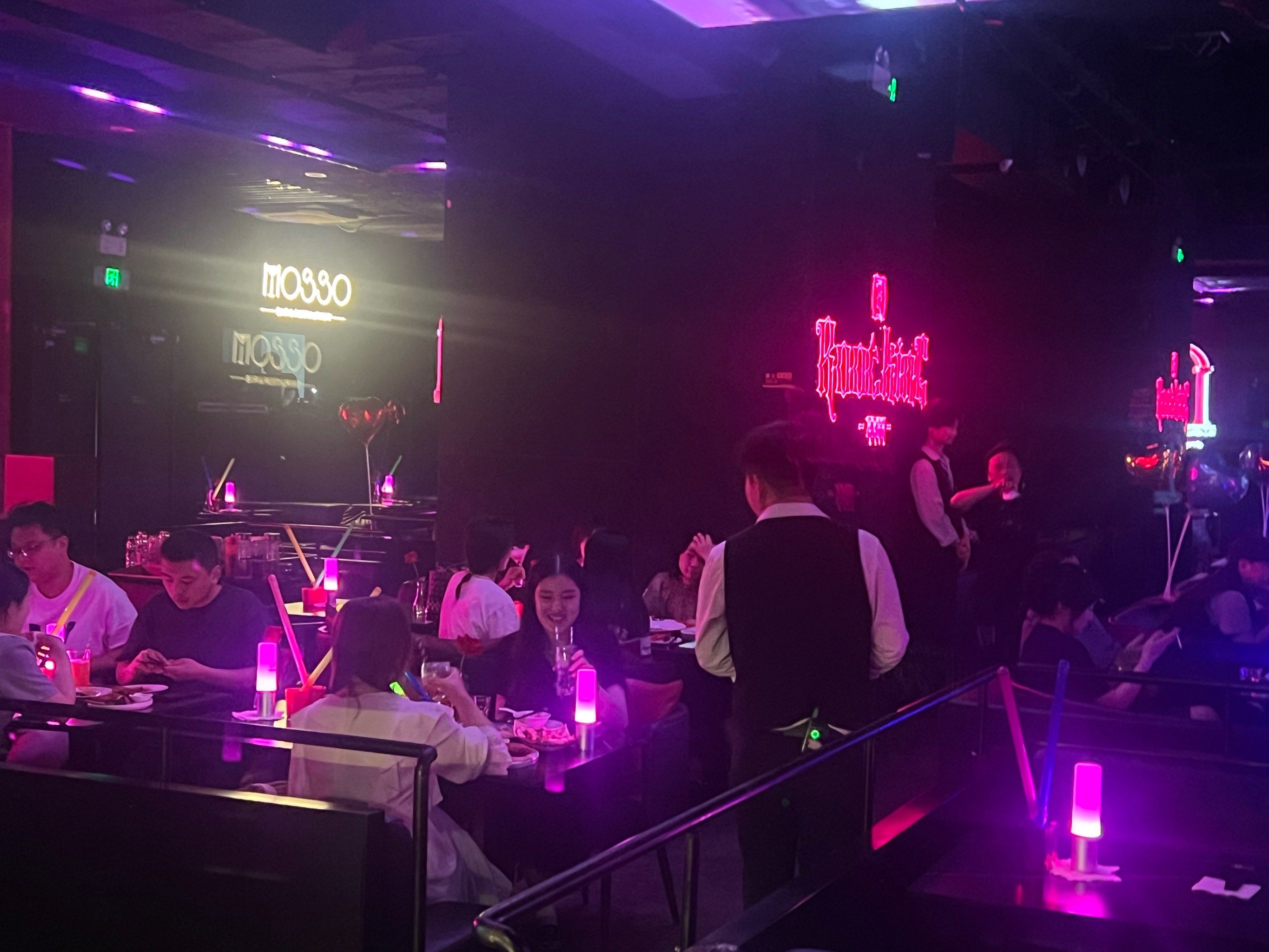 太原商务KTV消费攻略-小店区ktv预定